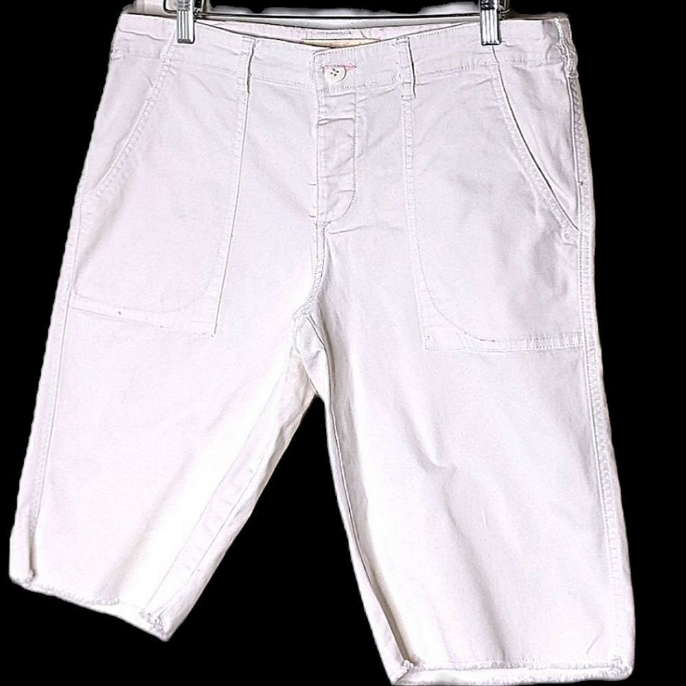 Vintage American Eagle White Raw Hem Button Fly Midrise Long Shorts Sz 12